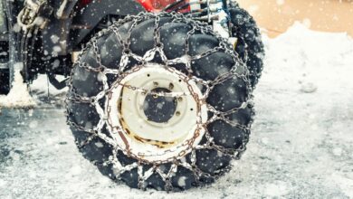 Jak dobrać łańcuchy śniegowe do ciągnika?